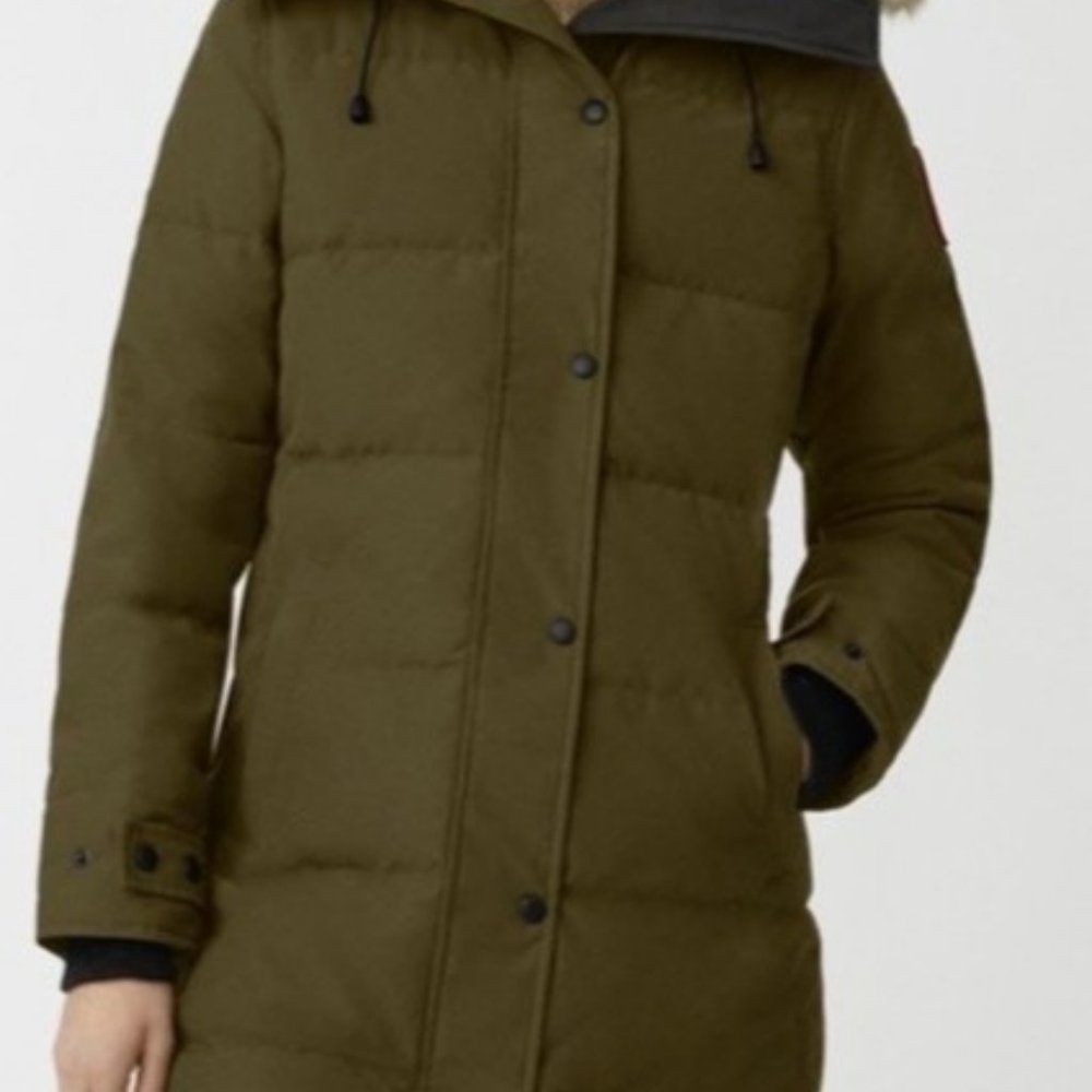 NEW! CANADA GOOSE WOMEN'S SHELBURNE PARKA size S Military Green